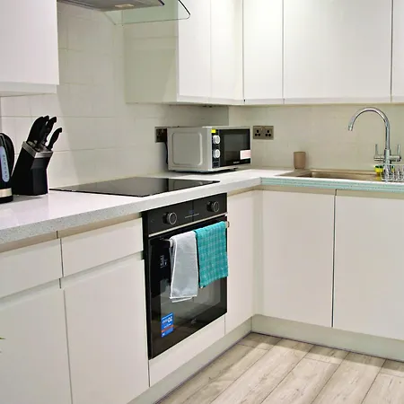 Beautiful Flat Near Central London - Entire Flat - Equipped Kitchen - Private Bathroom Exterior photo